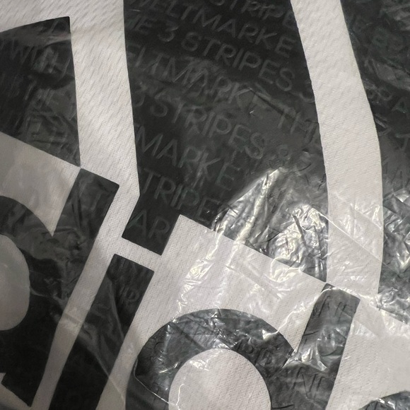 NWT | Adidas Hoodie | size medium - Picture 4 of 4